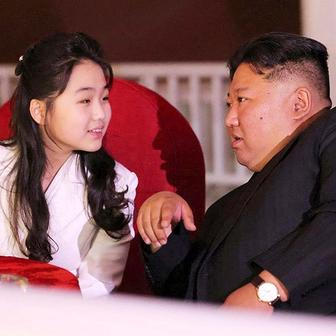 V Severní Koreji nemá Kim Ču-e žádný známý oficiální titul. Vnější svět nikdy neslyšel její hlas. Severokorejská státní média ji ani nejmenovala a označovala ji pouze za „nejmilovanější“, „nejváženější“ nebo „drahou“ dceru svého vůdce.