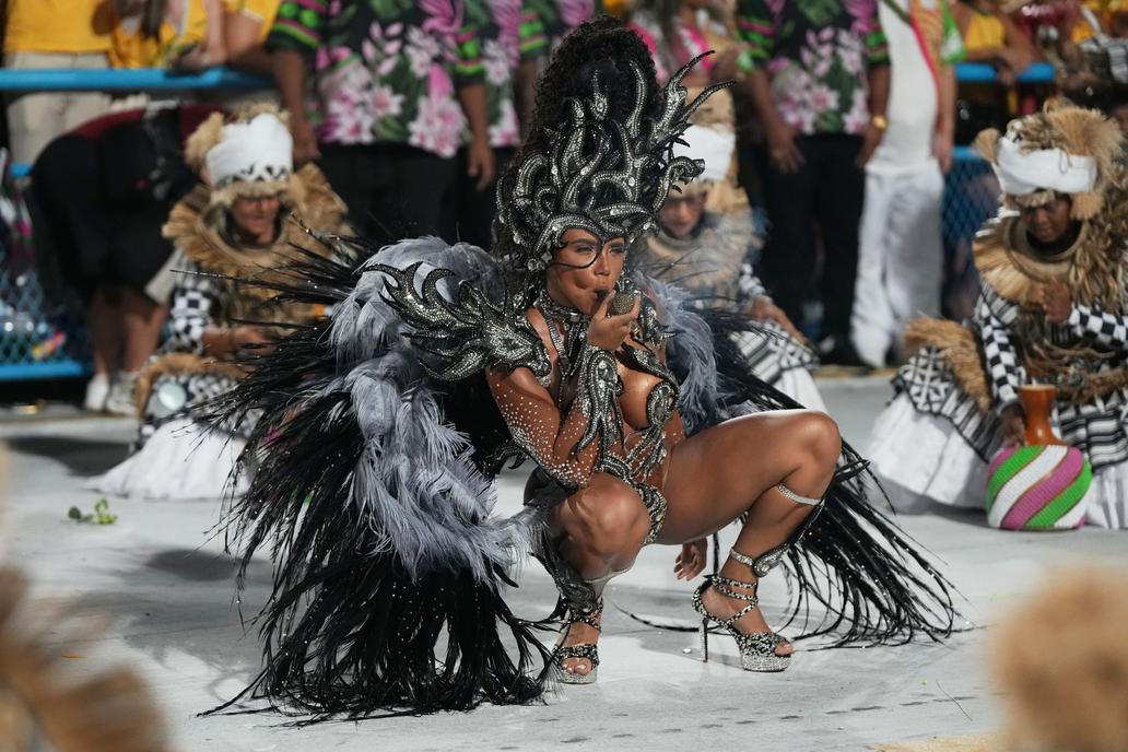 Vystoupení v Sambodromu patří k nejsledovanějším momentům celých oslav. Vystoupení v Sambodromu patří k nejsledovanějším momentům celých oslav.