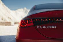 Třetí místo pro Mercedes-Benz. Na druhou Škodovku ztrácí pouhých 96 aut.