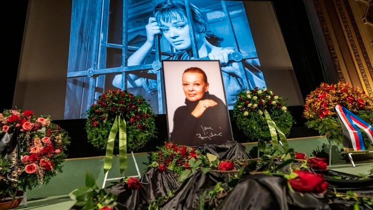 ČR-film-divadlo-pietní-Brejchová-FASTPIX