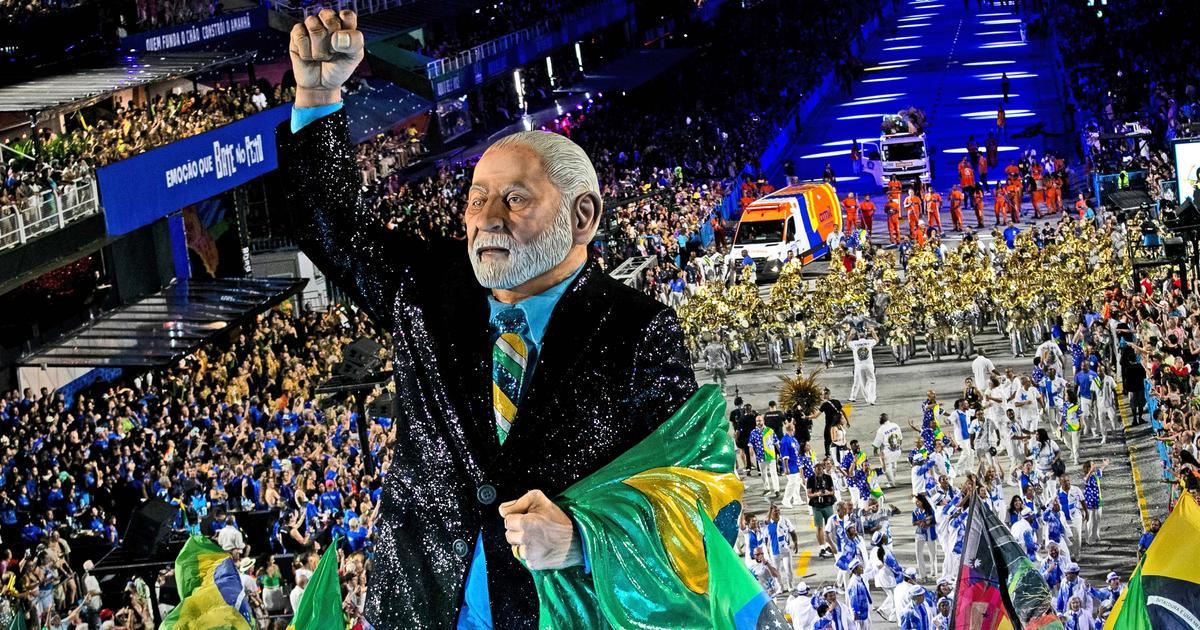 Kampaň jako samba v „sovětském stylu“? Prezident zneužil karneval, zlobí se kritici