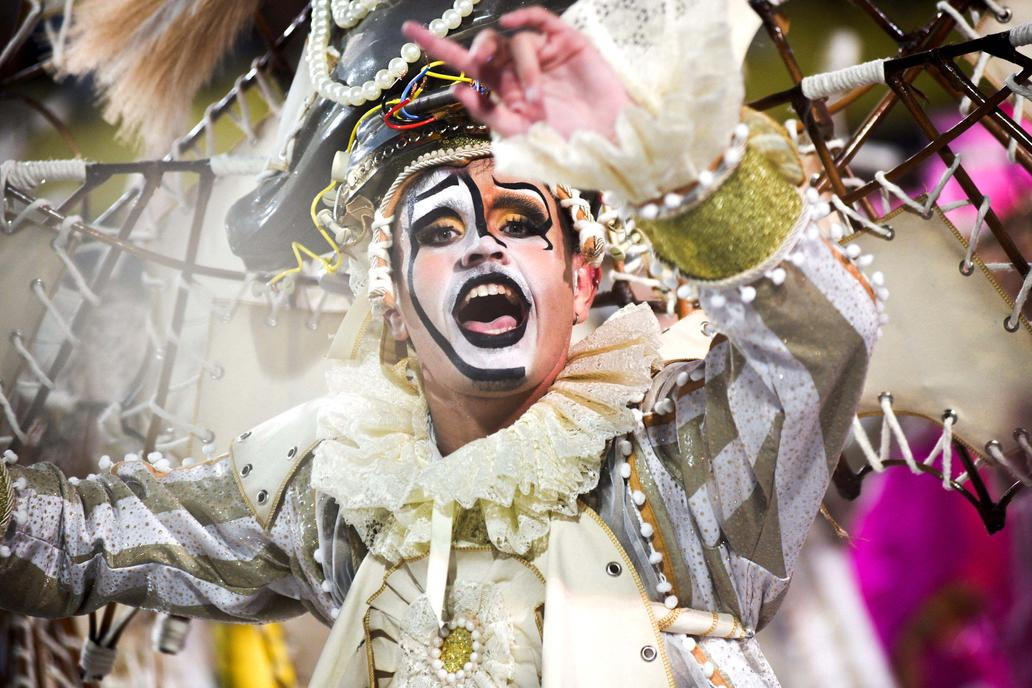 Samba pro prezidenta: karneval v Riu vyvolal politické vášně