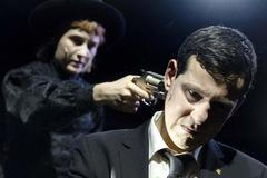 Catarina aneb Krása zabíjení fašistů, divadelní hra Bochum