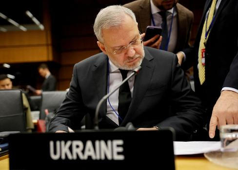 Ukrajinský Vysoký protikorupční soud stanovil kauci pro někdejšího ministra energetiky a spravedlnosti Hermana Haluščenka, který je ústřední postavou velkého korupčního skandálu.