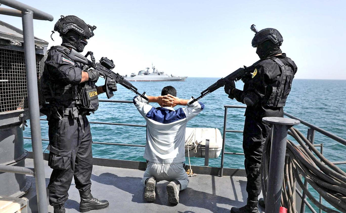 Joint Navy exercise of Iran and Russia