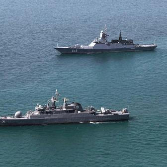 Perský záliv se mění v šachovnici velmocí. Kdo udělá první tah?