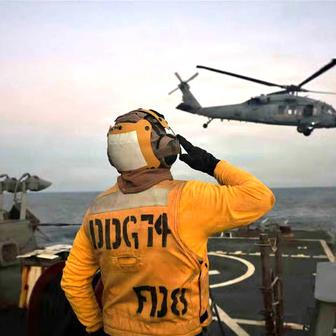 Perský záliv se mění v šachovnici velmocí. Kdo udělá první tah?