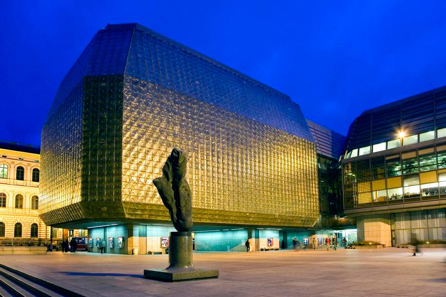 Architektura své doby. České stavby, které přepisovaly dějiny a vzbudily obdiv i nenávist