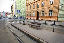 Zena se na tomto mista pred 40 lety propadla do zeme