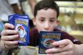 Děti mnohdy neví, že jejich karty Pokémon mohou mít skutečnou hodnotu.