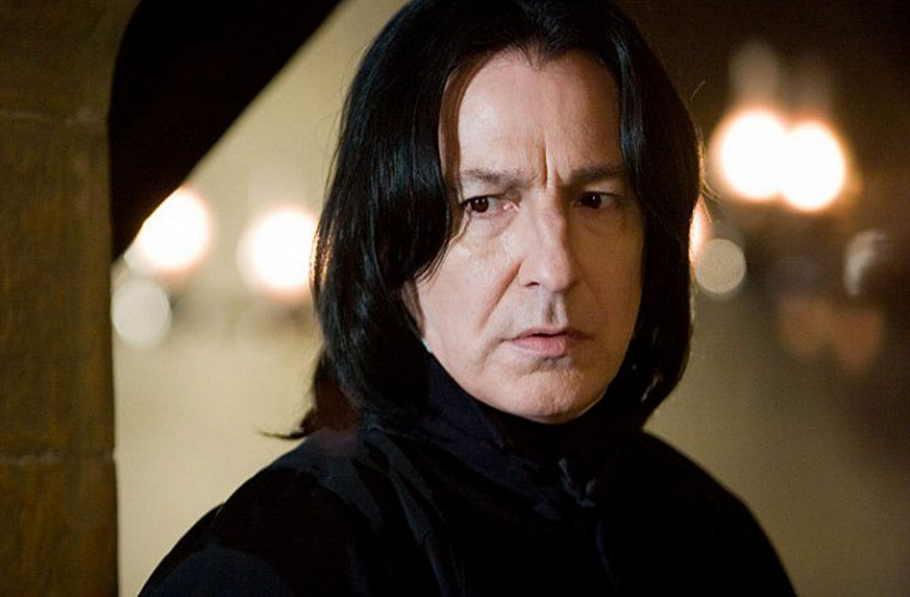 Alan Rickman jako bradavický profesor Severus Snape ve filmu Harry Potter a Fénixův řád (2007).