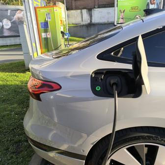 Audi A6 Sportback e-tron