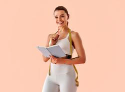 Každé ženské tělo reaguje na změny jinak. Odborník vysvětluje, proč univerzální diety často selhávají a jak přizpůsobit hubnutí ženskému metabolismu.