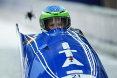 Simona de Silvestrová pilotuje italský dvojbob na ZOH 2026.