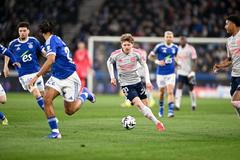 RC Strasbourg Alsace v Olympique Lyonnais - Ligue 1 McDonald's