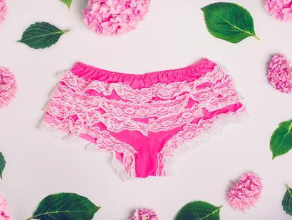 Růžové spodní prádlo s krajkou