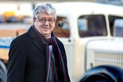 Předseda představenstva a ředitel největší české mlékárny Madeta Milan Teplý. Na snímku v pozadí je restaurovaný nákladní vůz značky Škoda, který sloužil pro svoz mléka.