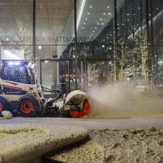 Winter snow storm hits New York City