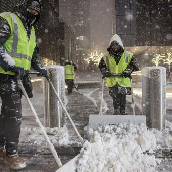 Winter snow storm hits New York City
