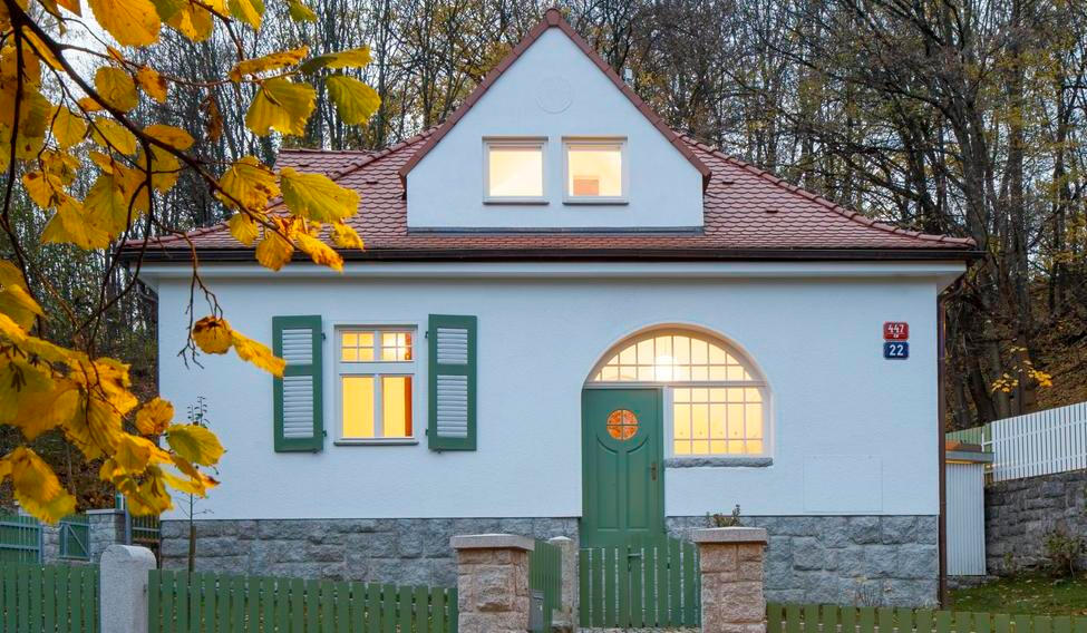 Vilka v Liebigově městečku dnes dokazuje, že i drobná stavba může nést silný architektonický příběh. 