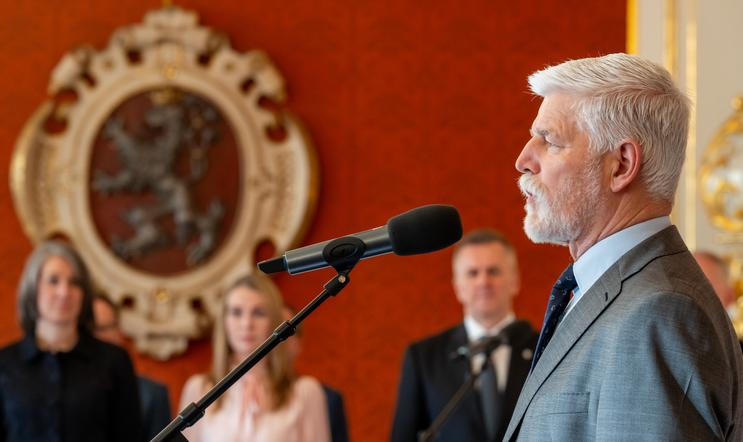 ČR-vláda-ekologie-Pavel-Červený-FASTPIX