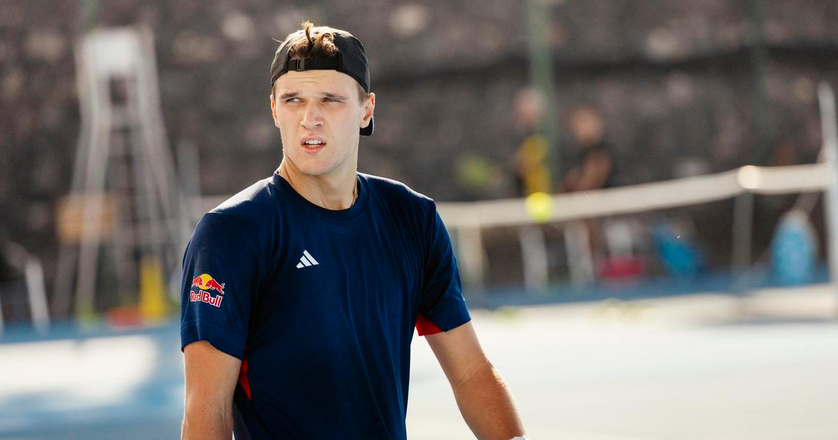 Menšíka čeká antuková smršť. Prý to není můj povrch, ale to je omyl, překvapuje