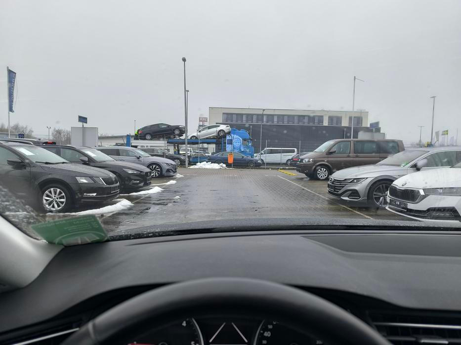 Německý autobazar Dat Autohus