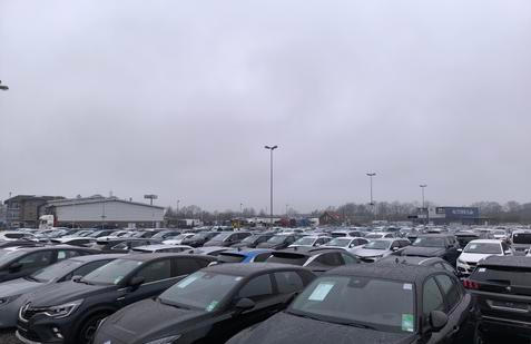 Německý autobazar Dat Autohus