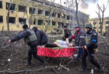 Tváře odvahy a bolesti: čtyři roky od začátku ruské invaze na Ukrajinu