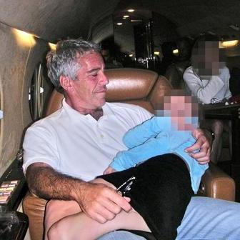 Jeffrey Epstein, ostrov, kriminalita, prostituce