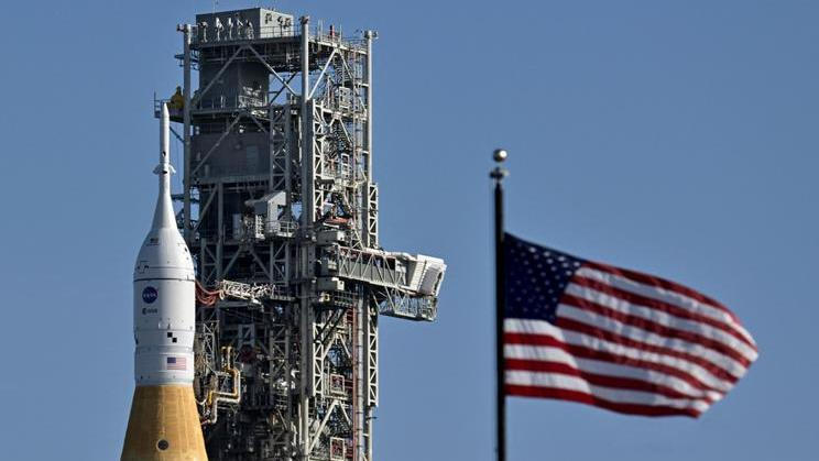 Program NASA Artemis, který má navázat na slavnou éru Apollo program, čelí dalším technickým potížím. 