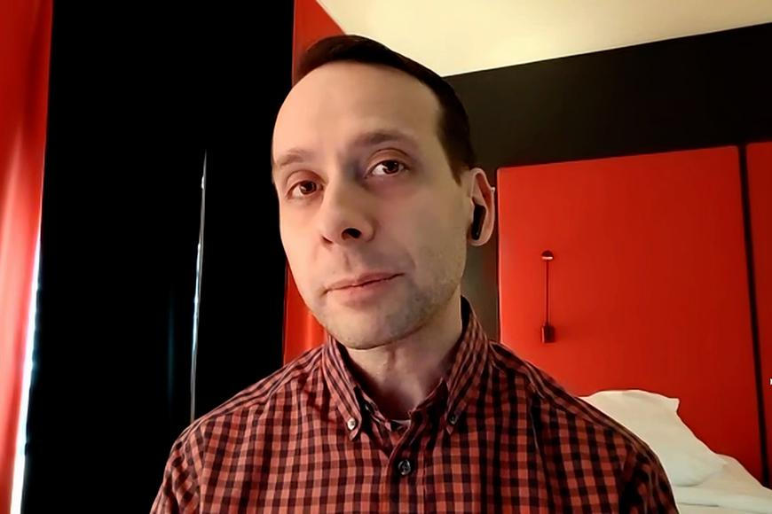 Proč Putin mlčí k výročí války? Just z Moskvy vysvětluje