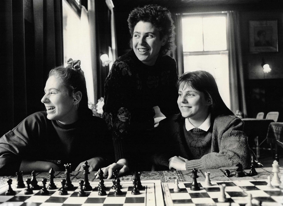 Z dokumentárního filmu Rory Kennedyové Královna šachu.