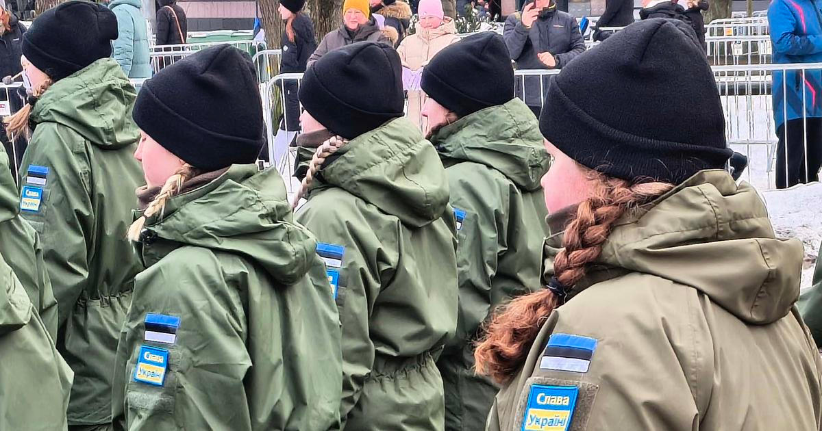 Z drsné vojny fraška? Brancům zakázali kliky, stěžují si sami vojáci