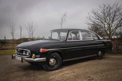 Za Tatru 603 z roku 1962 bude muset dát zájemce nejméně 680 tisíc korun. Před pěti lety prošlo auto renovací.