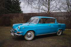 Unikátní kupé Škoda 1000 MBX v provedení de Luxe z roku 1967 má vyvolávací cenu 690 tisíc korun. Auto prošlo před několika lety rozsáhlou renovací.