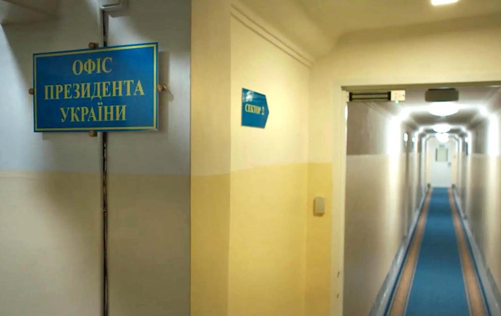 „A tady jsem Bidenovi odpověděl: ‚Potřebuji munici, ne odvoz.‘“