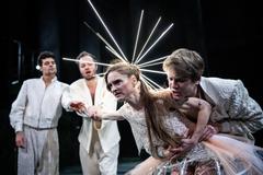 Filip Březina (Bakchus), Tomáš Havlínek (Bakchus), Pavlína Štorková (Ariadna) a Zdeněk Piškula (Bakchus) v inscenaci Proměny.