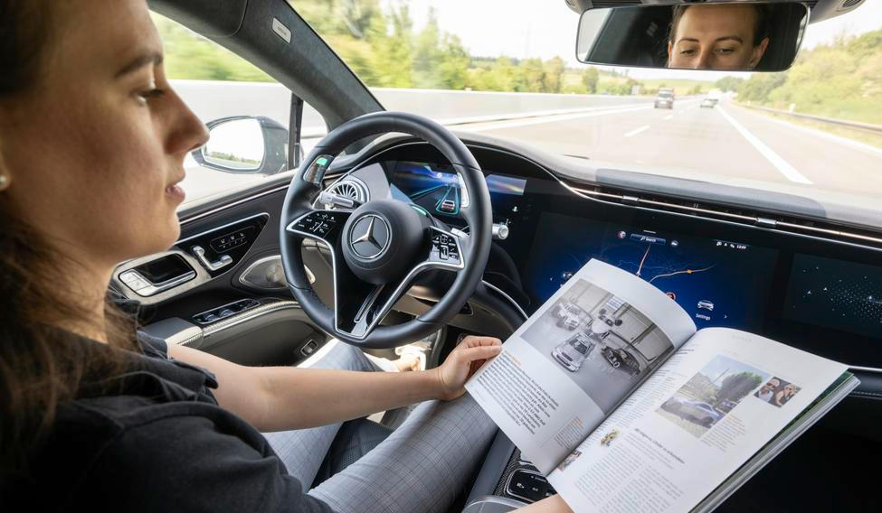 Mercedes Drive Pilot