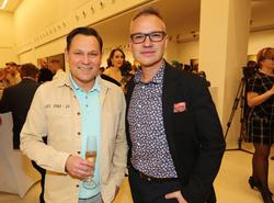 Janis Sidovský, Pavel Vítek