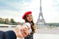 Cheerful,Happy,Couple,In,Love,Visiting,Paris,City,Centre,And