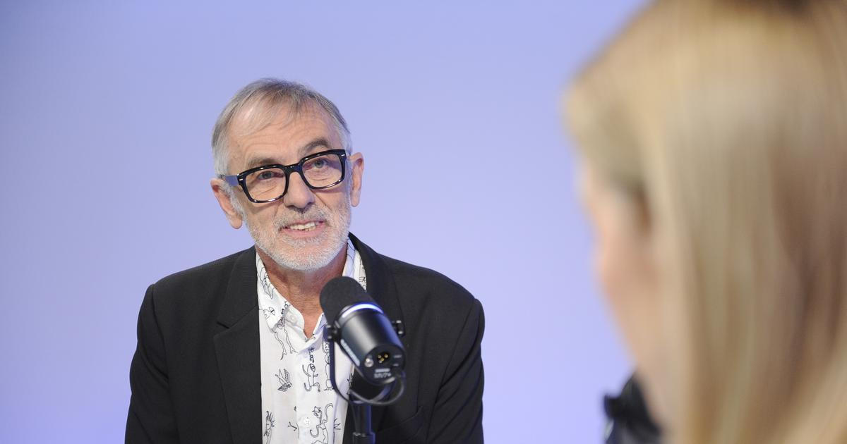 „Stát selhal,“ říká expert o zákazu mobilů ve školách. Popsal varovné signály u dětí