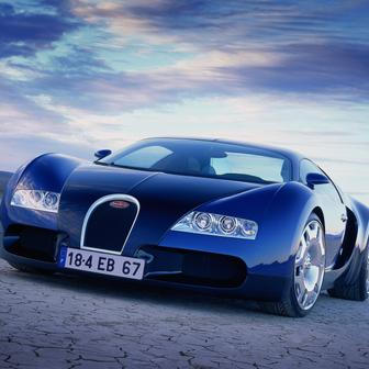 Už začátkem roku 2000 Piëch slíbil vývoj auta schopného překonat rychlost 400 km/h.