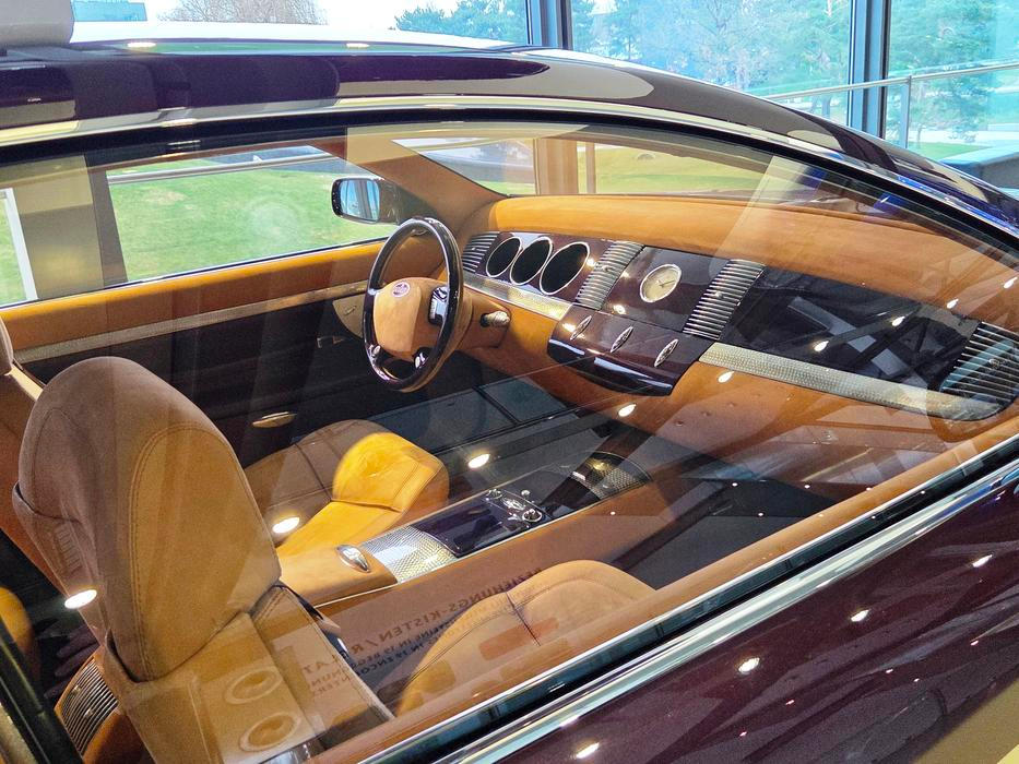 Motor W18 vznikl složením třech sériových šestiválců VR6, samozřejmě s různými úpravami. Na stavbě se Piëch přímo podílel.