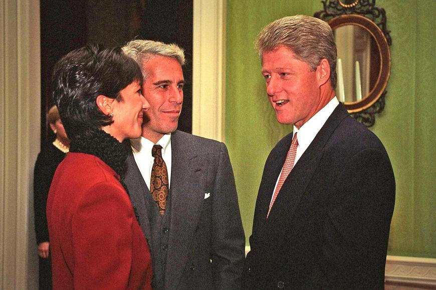 Bývalý americký prezident Clinton zákonodárcům řekl, že neměl ponětí o Epsteinových zločinech