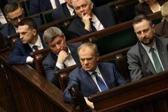 Polish FM Sikorski speaks on foreign policy at parliament in Warsaw