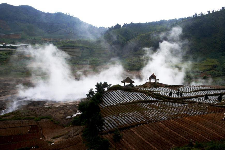Tichá smrt z Diengu: den, kdy mírná erupce zabila 149 lidí neviditelným plynem