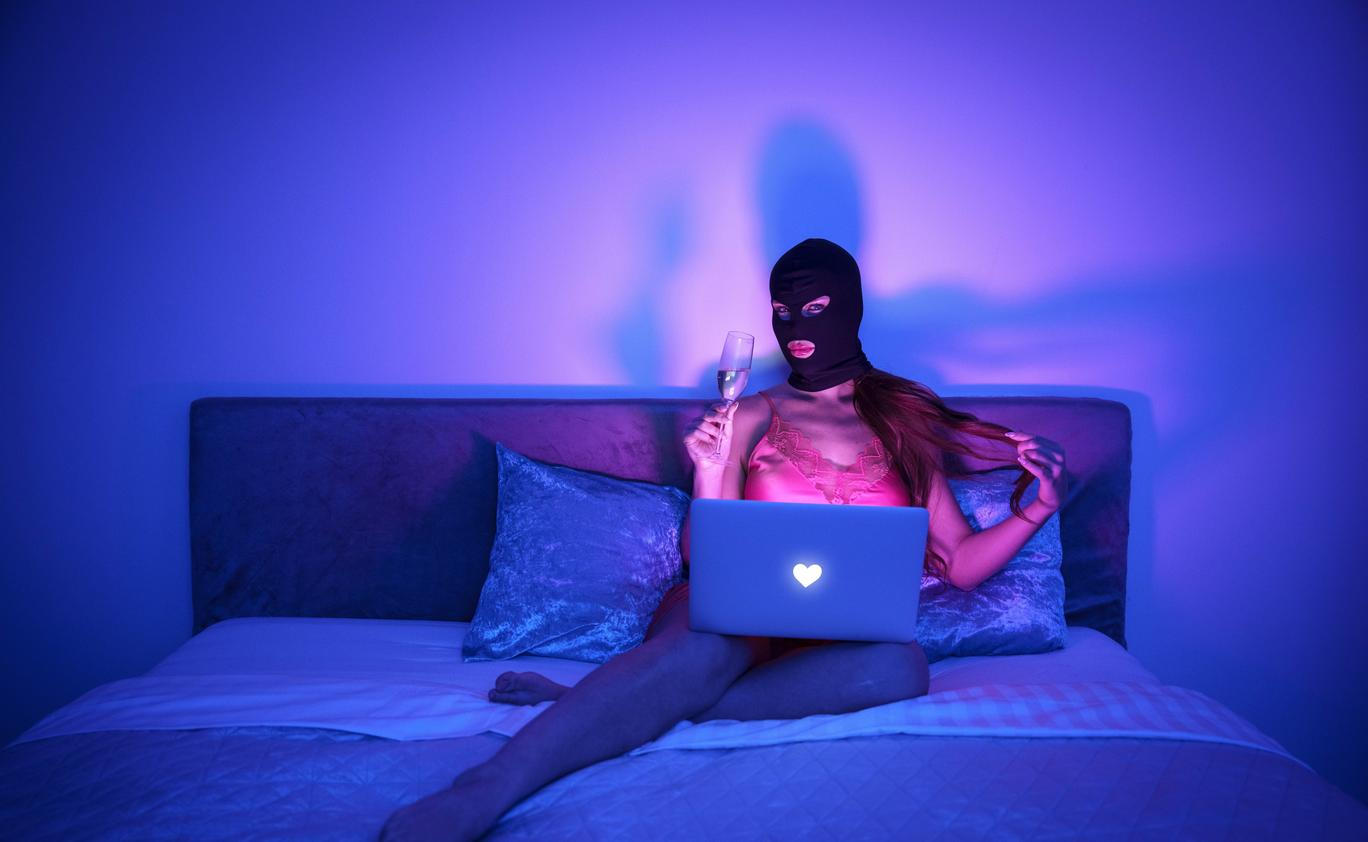 Dokument pro ně nebyl cílovou stanicí. Spíš zajímavým experimentem a také zrcadlem.