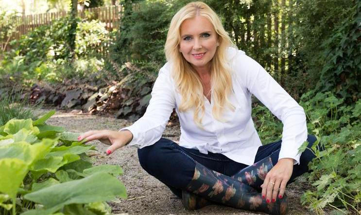 Dana Makrlíková se prý před lety nakazila virem jménem zahradničení.