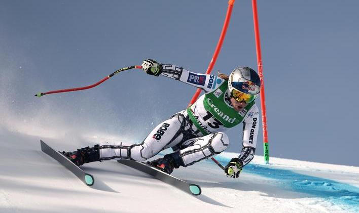 Ester Ledecká v závodě SP v super-G v Soldeu